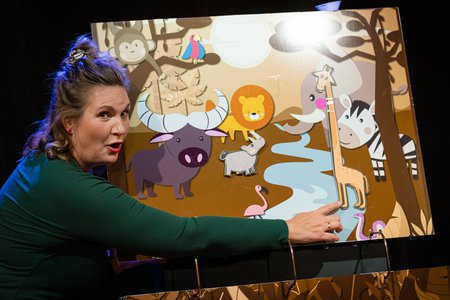 »Nashorn und Giraffe - eine Liebeskomödie« © Anna Kolata