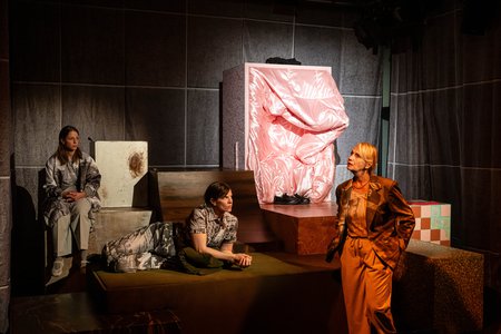 Szene aus »ERINNERN: Und nächsten Mittwoch?« © Anna Kolata