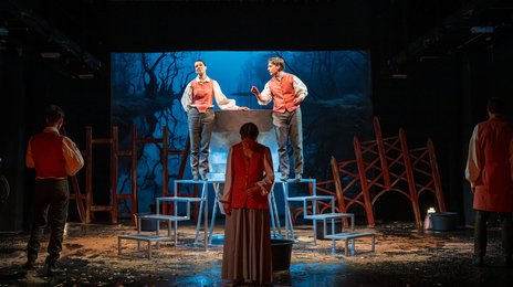Szene aus »Die Lungenschwimmprobe«