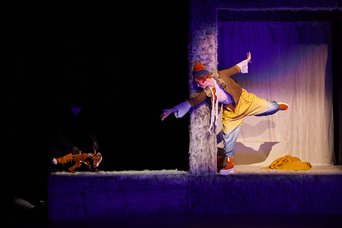 Szene aus »Ein Riese allein hebt noch keinen Mond an den Himmel«