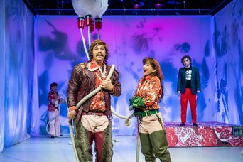 Szene aus »Mutter Vater Rind«