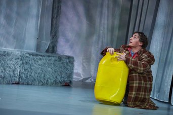 Szene aus »Ein Riese allein hebt noch keinen Mond an den Himmel«