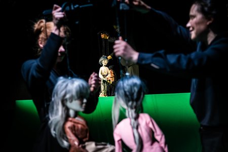 Szene aus »Viel Lärm um nichts« © Anna Kolata