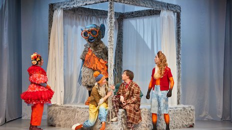 Szene aus »Ein Riese allein hebt noch keinen Mond an den Himmel«