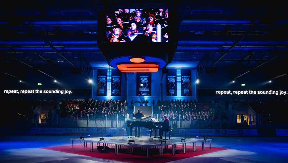 »Weihnachts(mit)singen« Podest