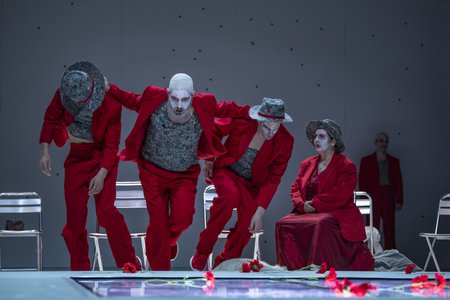 Szene aus»Trilogie der Unschuld« © Falk Wenzel
