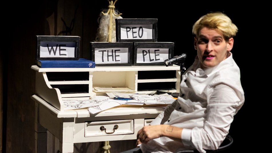 WIR! Eine Soloshow! 
Demokratie in der Geschichte