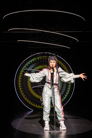 Szene aus »Faust: On Air« © Anna Kolata