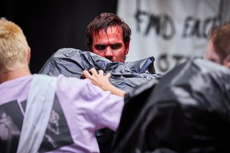 Szene aus »Dshamilja« © Martin Patze