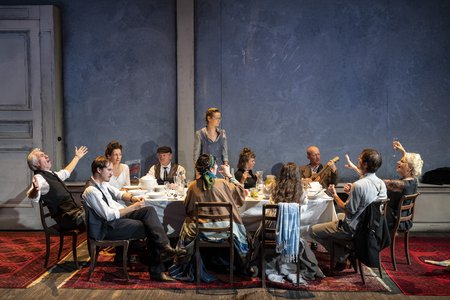 »Der Kirschgarten« © Falk Wenzel