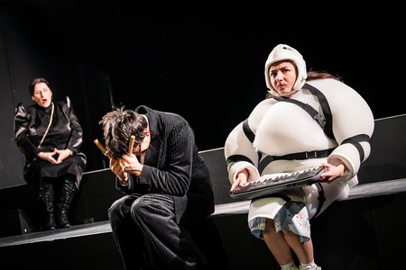 Szene aus »Heidi« © Anna Kolata