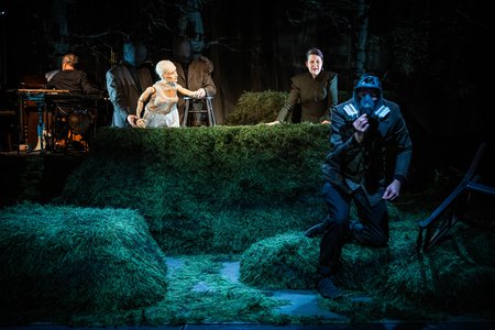 Szene aus »Baba Dunjas letzte Liebe« © Anna Kolata