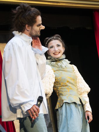 Szene aus »Cyrano de Bergerac« © Falk Wenzel