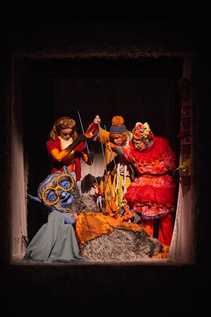 Szene aus »Ein Riese allein hebt noch keinen Mond an den Himmel«